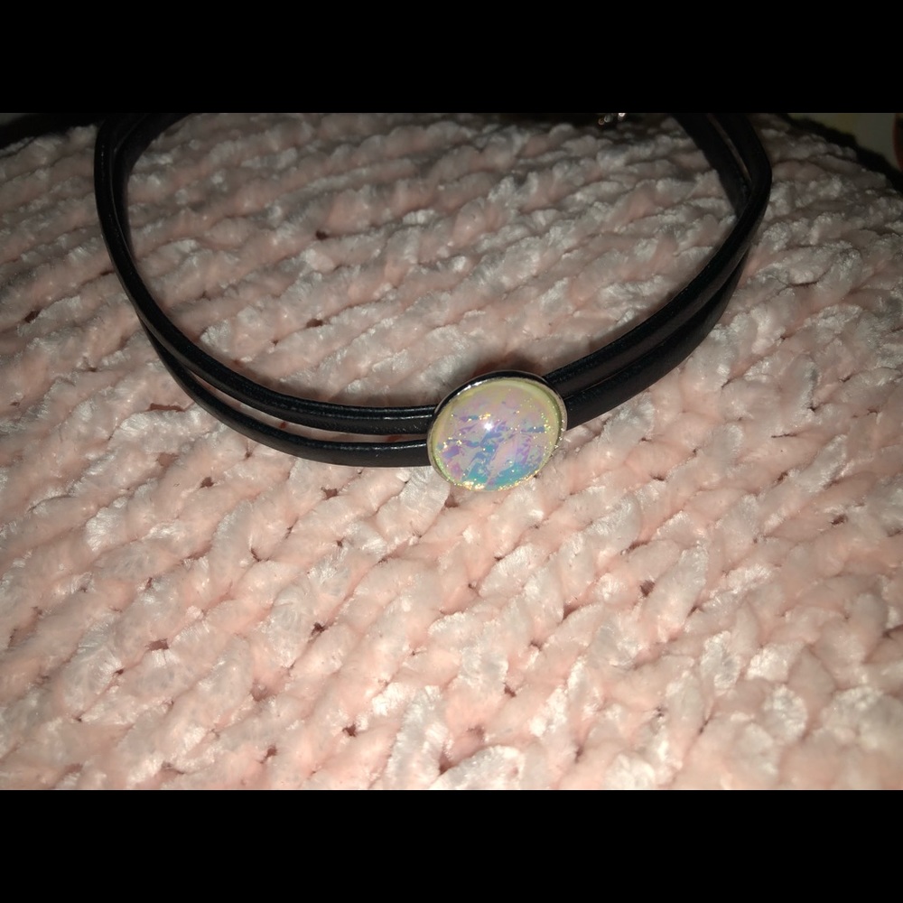 Moonstone leather choker forever 21